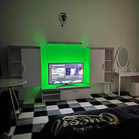 Apartmán Apartmen-квартира *