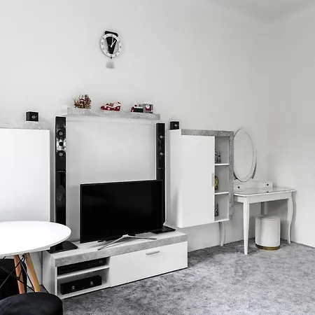 Apartmen-квартира *